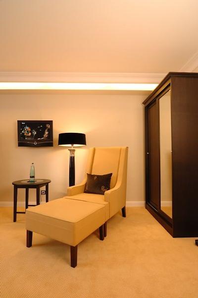 هتل بوسینز اند مر