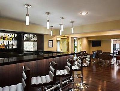 رامادا پلازا ترنتو دونتون