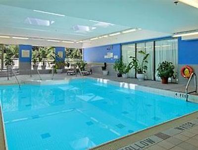 رامادا پلازا ترنتو دونتون