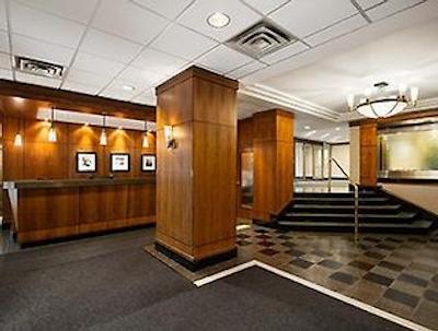 رامادا پلازا ترنتو دونتون