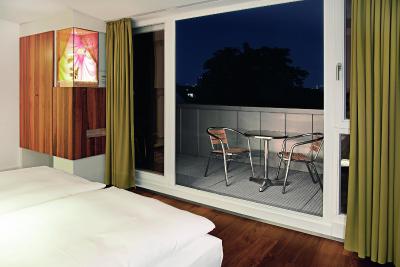 هپر است جسف