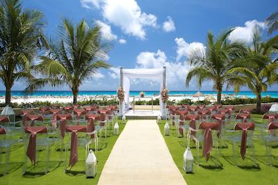 رفلکت کانکون ریزرت اند اسپا