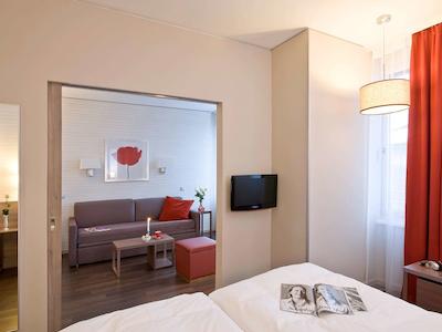 اپاردتل اداجیو برلین کورفورستندام