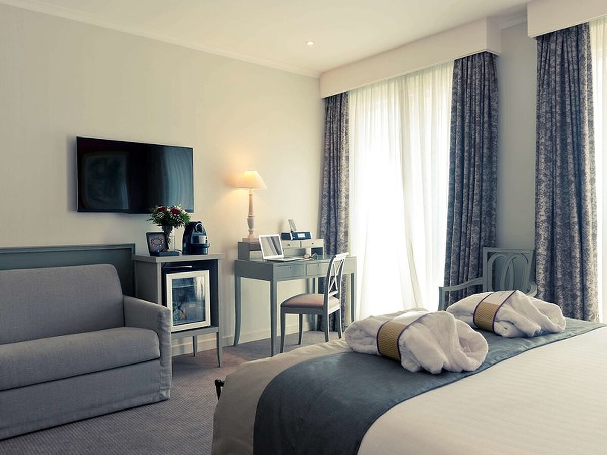 Mercure Nice Marche aux Fleurs