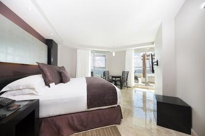 ملدی ماکر کانکون