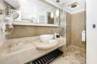 ملدی ماکر کانکون