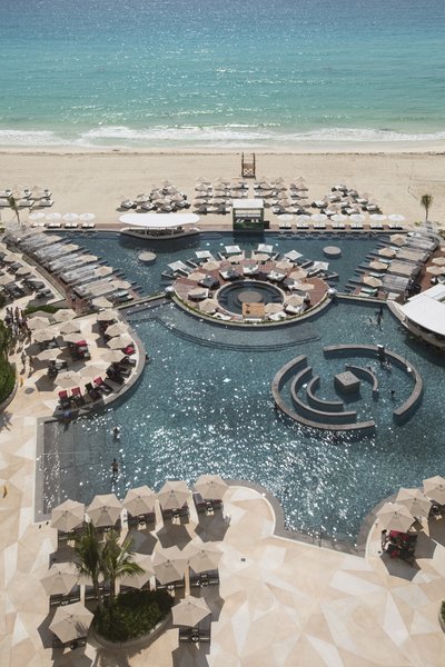 ملدی ماکر کانکون