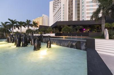 ملدی ماکر کانکون