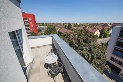 نوینا هتل تیلیپارک