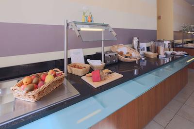 استار این هتل کارلسروه سیمنسالی