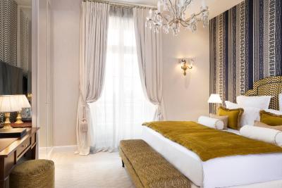 رلیز چریستین