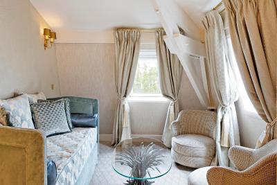 رلیز چریستین