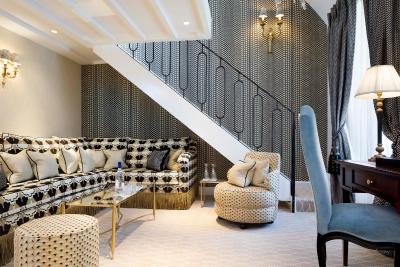 رلیز چریستین