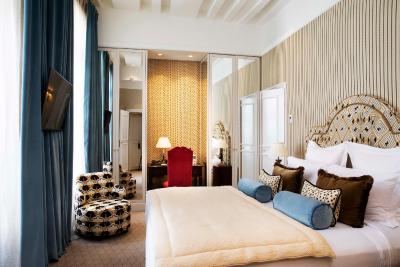 رلیز چریستین