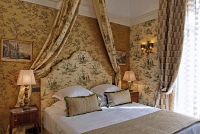 رلیز چریستین