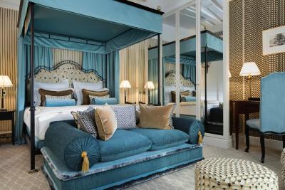 رلیز چریستین