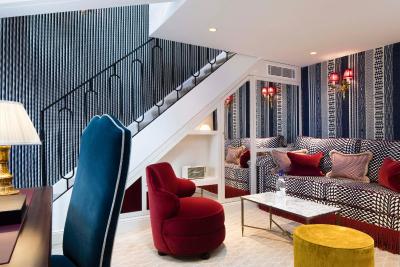 رلیز چریستین