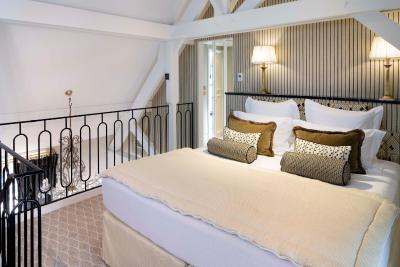 رلیز چریستین