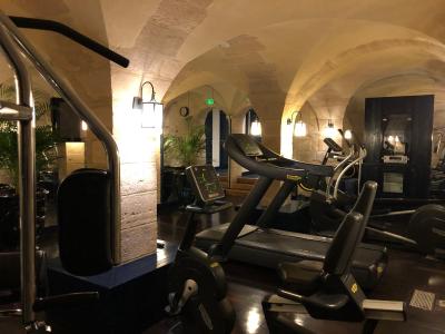 رلیز چریستین