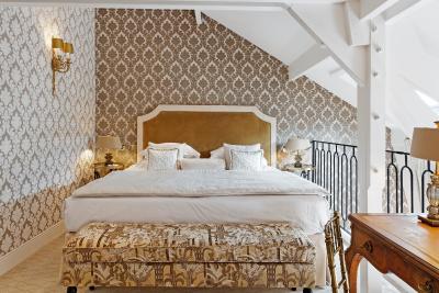 رلیز چریستین