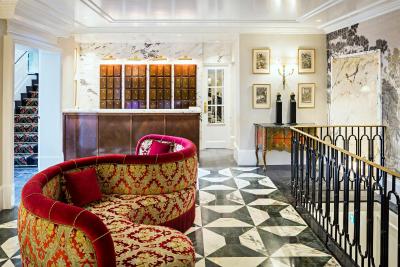 رلیز چریستین