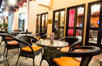 نستالجیا اوربان بوتیک هتل