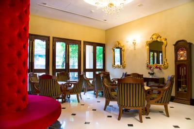 نستالجیا اوربان بوتیک هتل