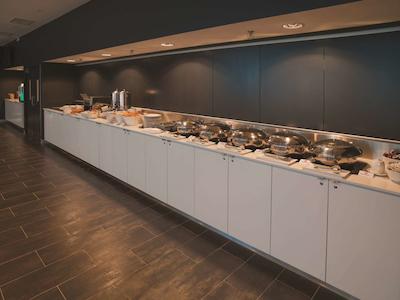 تراولج هتل ملبورن دکلاندز