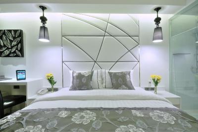 اس سوخومویت سوئیتز