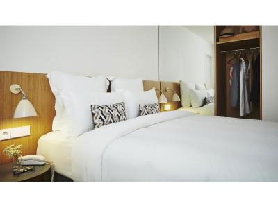 9 هتل رپوبلیک