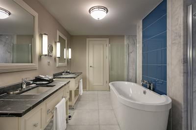 تایتانیک دلوکس گلف بلک