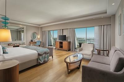 تایتانیک دلوکس گلف بلک