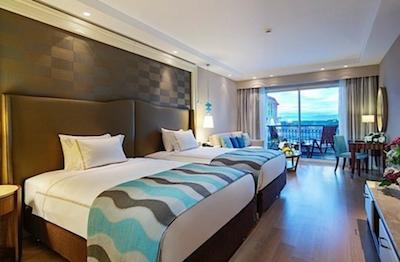 تایتانیک دلوکس گلف بلک