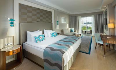 تایتانیک دلوکس گلف بلک