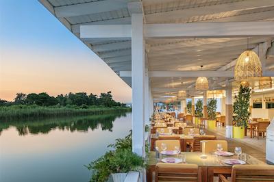 تایتانیک دلوکس گلف بلک