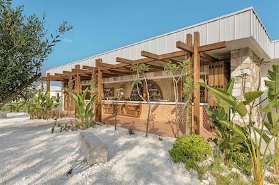 تایتانیک دلوکس گلف بلک