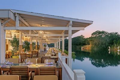 تایتانیک دلوکس گلف بلک