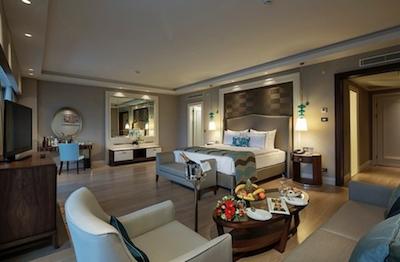 تایتانیک دلوکس گلف بلک