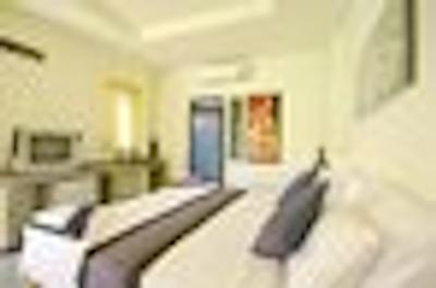 د اُرینتال ویلیج