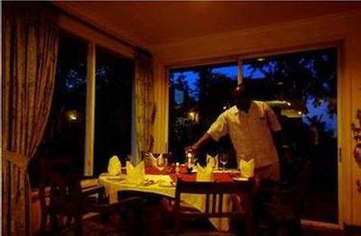 اسویتواترز تنتد کمپ