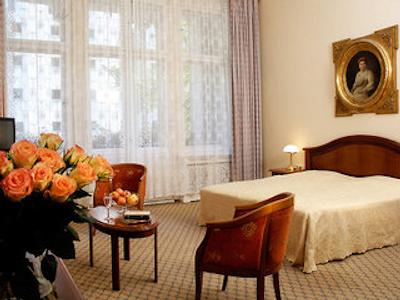 هنری هتل برلین کورفورستندام