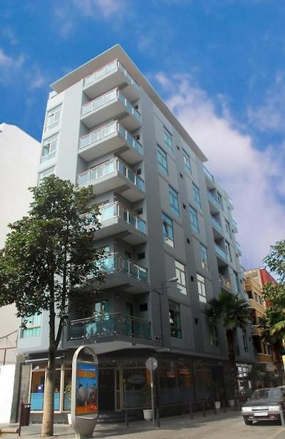 رسیدنشیا پوجل