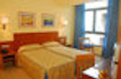 رسیدنشیا پوجل