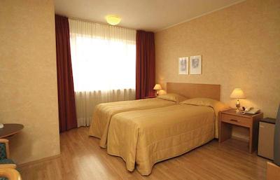 فسهتل راودارا