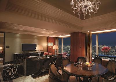 شانگری-لا تکیو