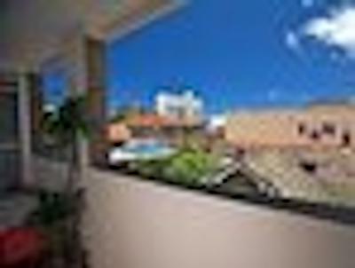 مانلی بیچسید اپارتمنتز