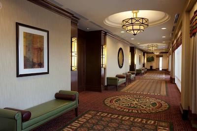 هیلتون گاردن این ترنتو آیرپرت