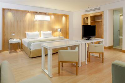 نه کالکشن مکسیکو سیتی آیرپرت ت2