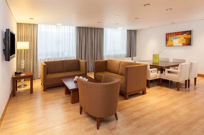 نه کالکشن مکسیکو سیتی آیرپرت ت2