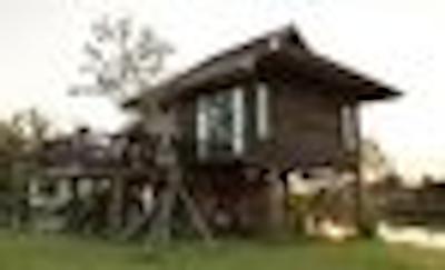 جاسمین هیلز لج